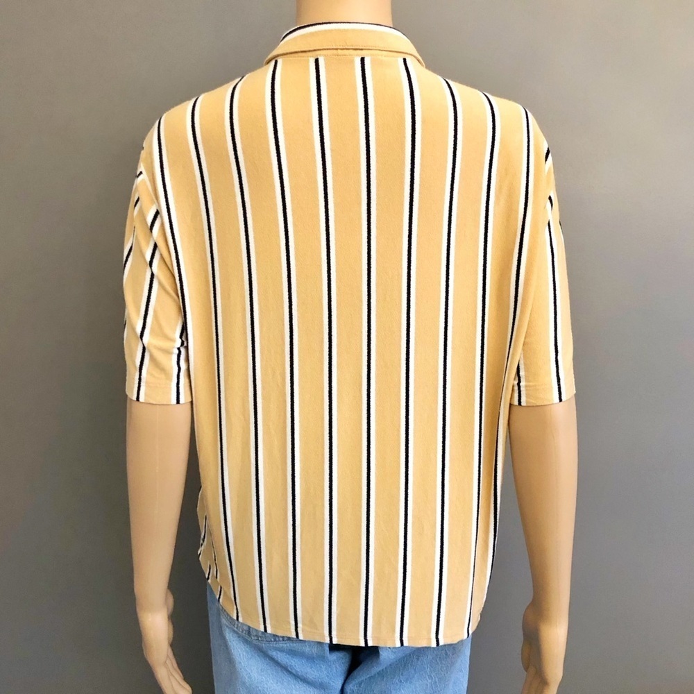 Double Zero Pastel Yellow Stripes Short Sleeves Button Down Shirt Blouse. Medium - Picture 2 of 12